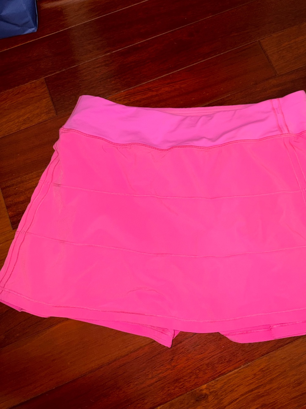 Lululemon skirt - Picture 3 of 5